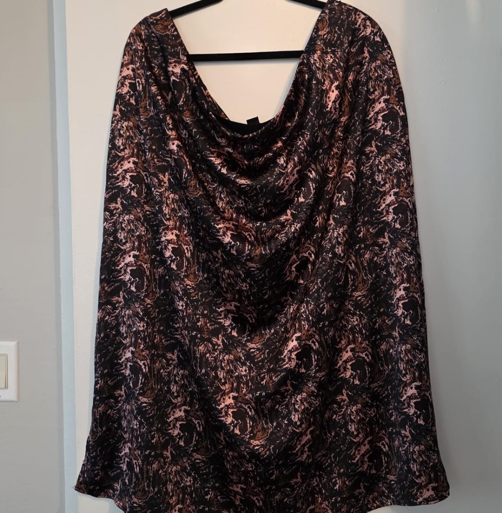 Halogen Midi Silk Metallic Skirt